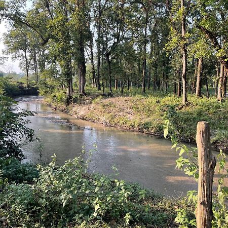 Tea Resort Saraswatipur Shaugaon Екстериор снимка