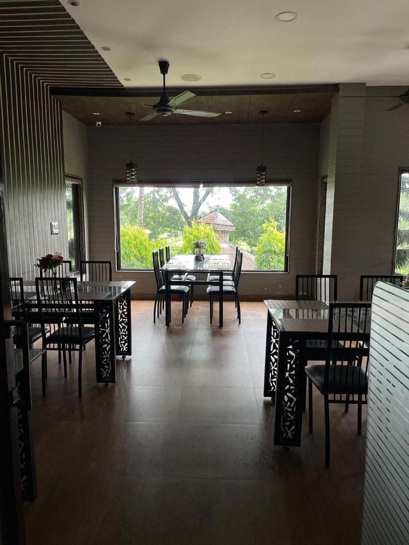 Tea Resort Saraswatipur Shaugaon Екстериор снимка